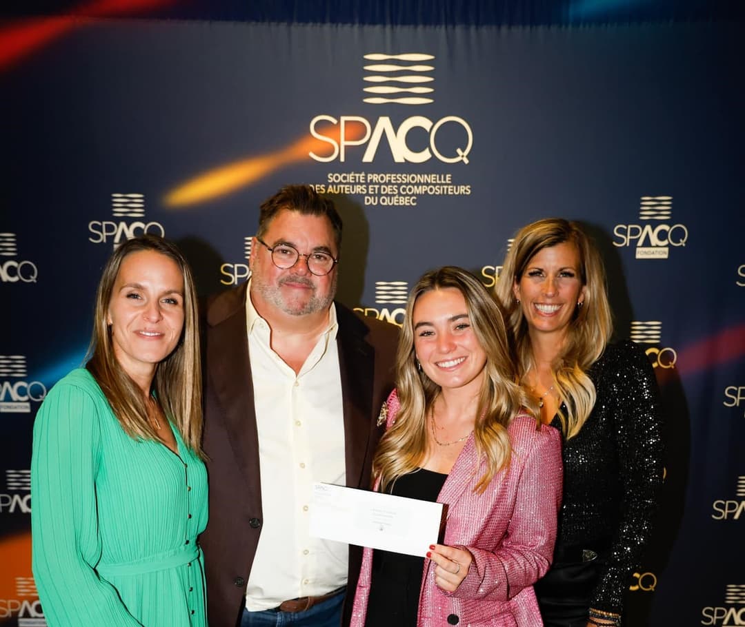 Laurence St-Martin reçoit le prix Paul Daraîche – Couleur Country d’Arsenal Media